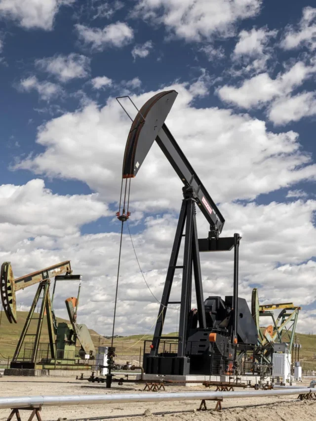 Oil prices rises as China relaxes COVID restrictions.